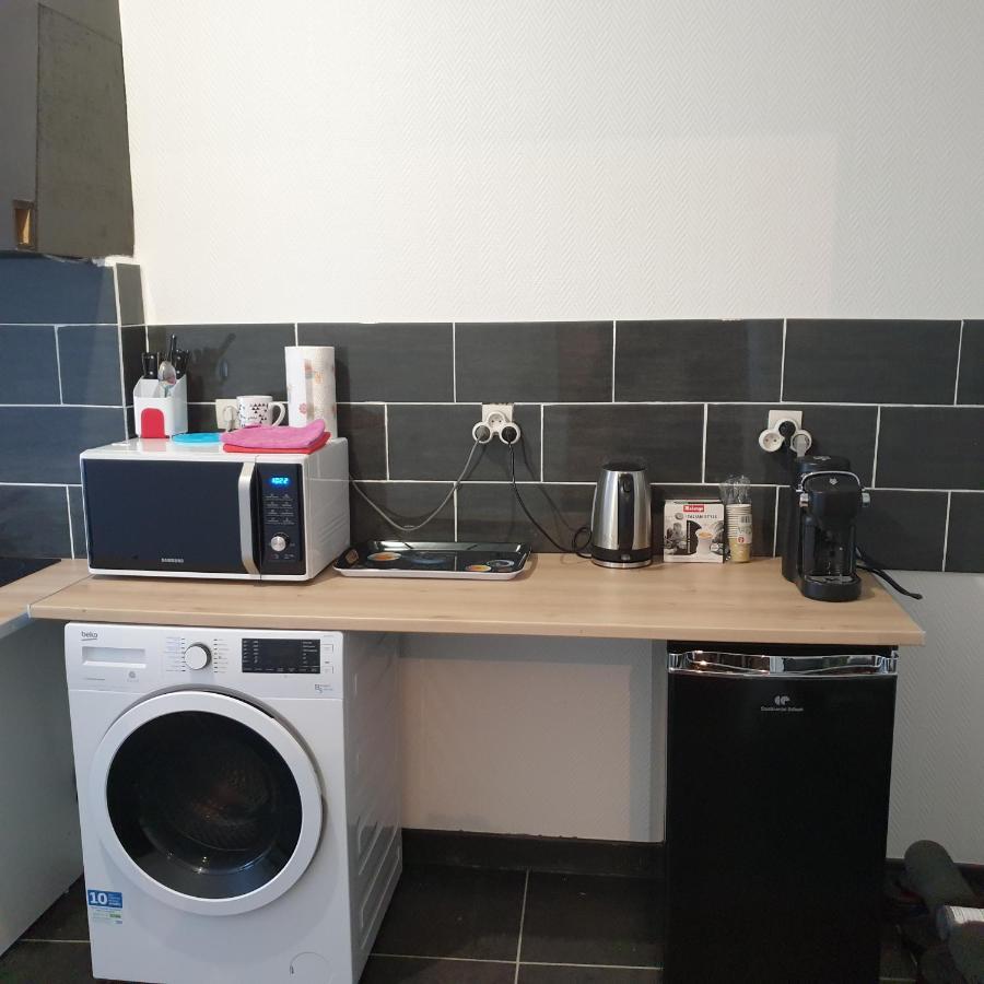 Appartement T2 Courte Duree Coup De Coeur Toute A 5 Minutes Saint-Etienne  Exteriör bild